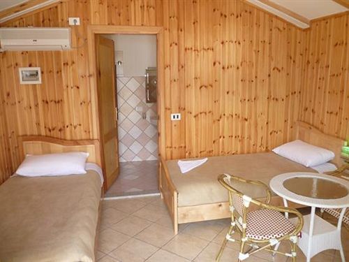 Resort Teater Kame Ibe Exteriör bild