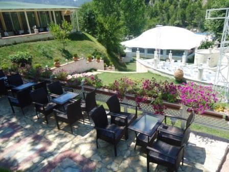 Resort Teater Kame Ibe Exteriör bild